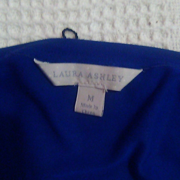 Laura Ashley Top - Picture 5 of 5